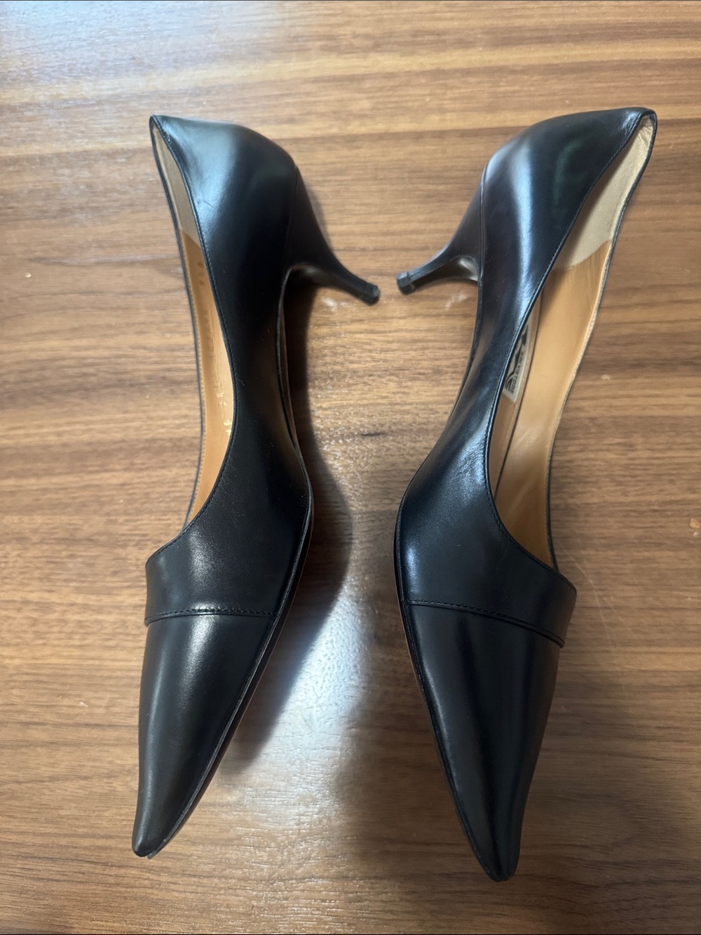 Salvatore Ferragamo heels - Picture 10 of 11